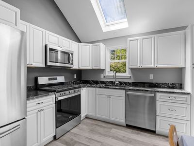 295 Sudbury Ln, Barnstable, MA, 02630