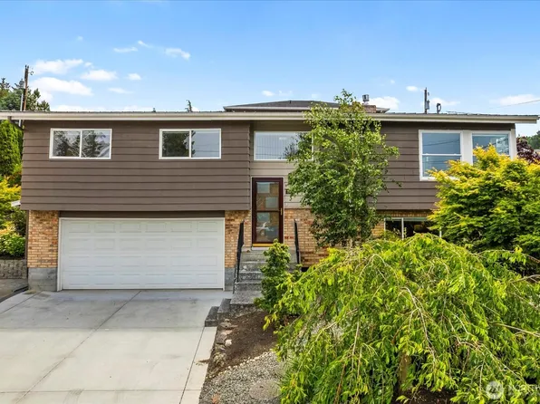 206 8th Avenue N, Edmonds, WA 98020