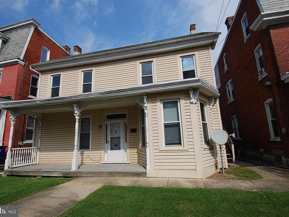 1st image of 552 Salem Ave #B