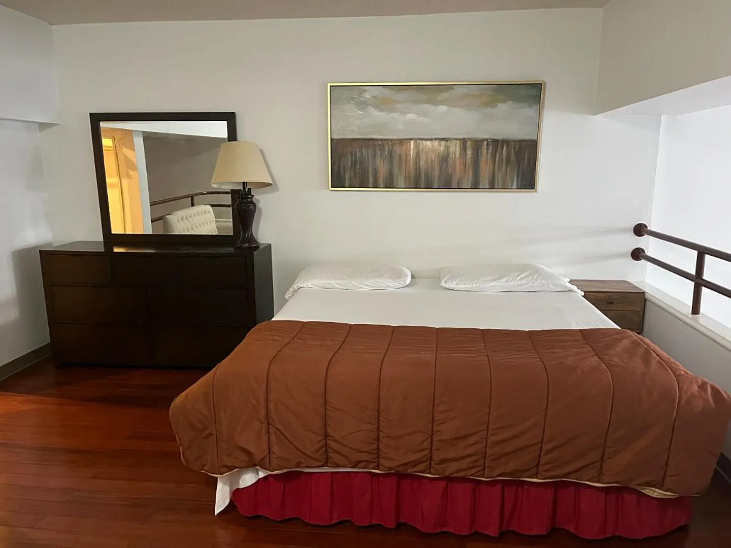 Full loft apartment near Omni Hotel — Photo 2