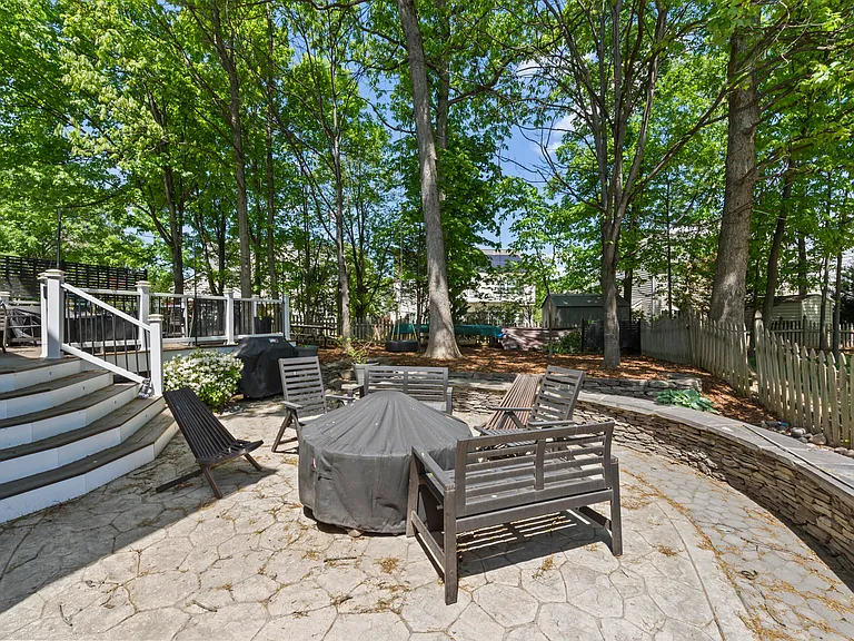 43340 Wintersrun Ct — Photo 38