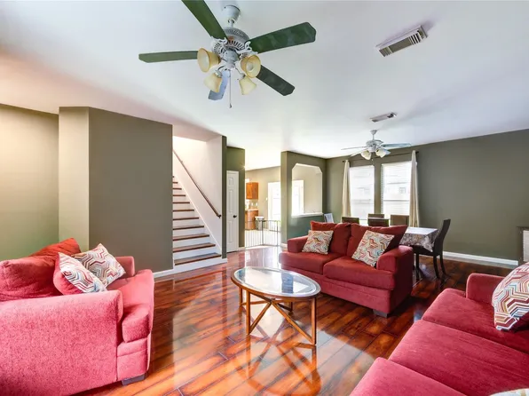 907 Saginaw Bay Ct, Spring, TX 77373