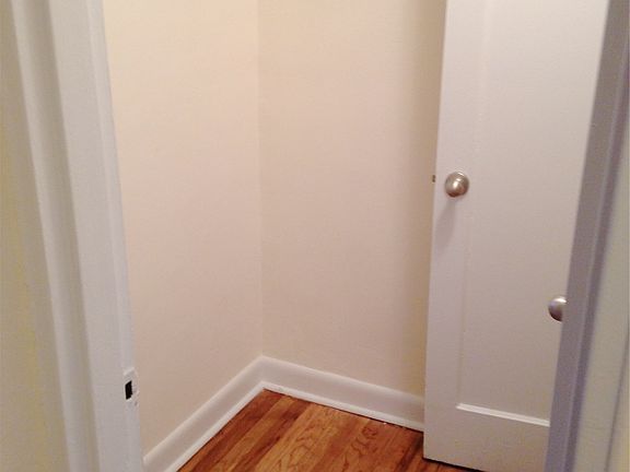 4th image of 6420 Saunders St APT B17
