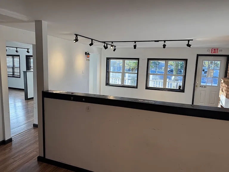 17 E Main St #A — Photo 7