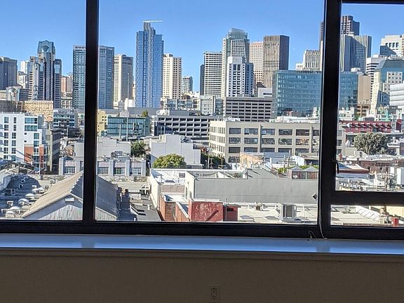 2nd image of 250 King St Unit 808