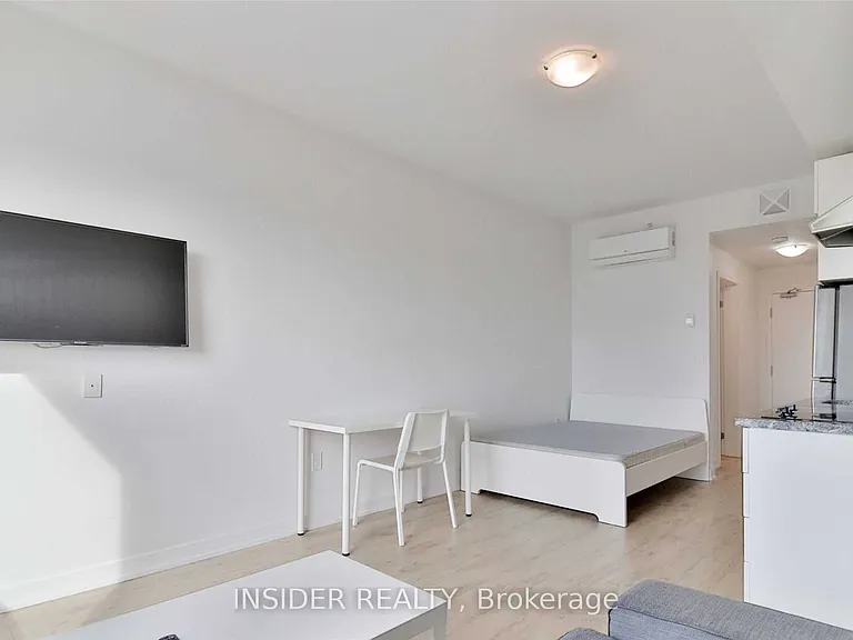 1800 Simcoe St N #311 — Photo 5