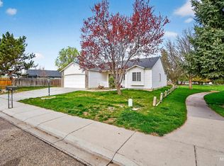 802 Bradford Ct, Caldwell, ID 83605