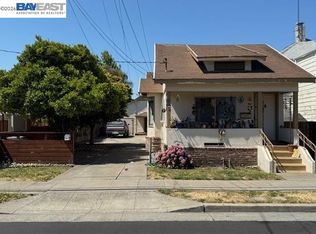 3208 Washington St, Alameda, CA