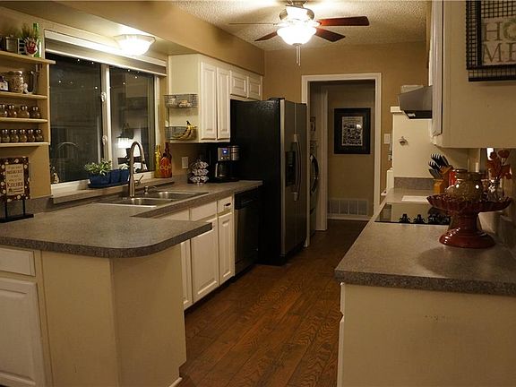 4th image of 1612 Craighton Ct