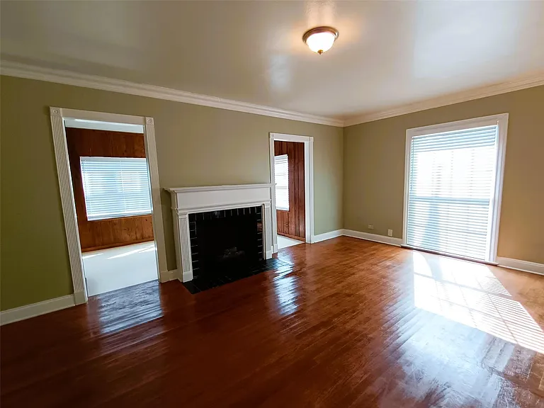 6906 Van Etten St — Photo 5