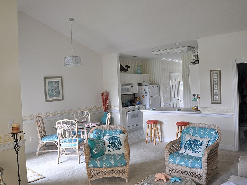 Open floor plan 