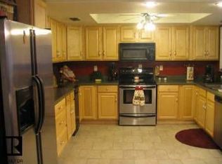 5841 Riddle Rd, Holiday, FL 34690