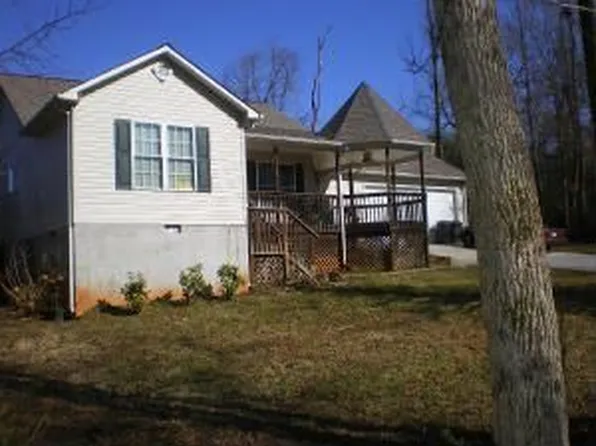 2031 Level Grove Rd, Cornelia, GA 30531