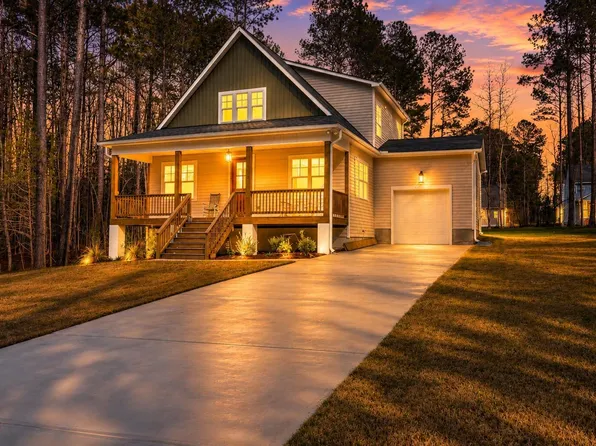 158 Nakoma Dr, Louisburg, NC 27549