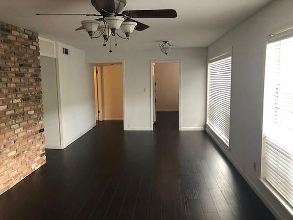 3rd image of 2101 Fountain View Dr APT 77B