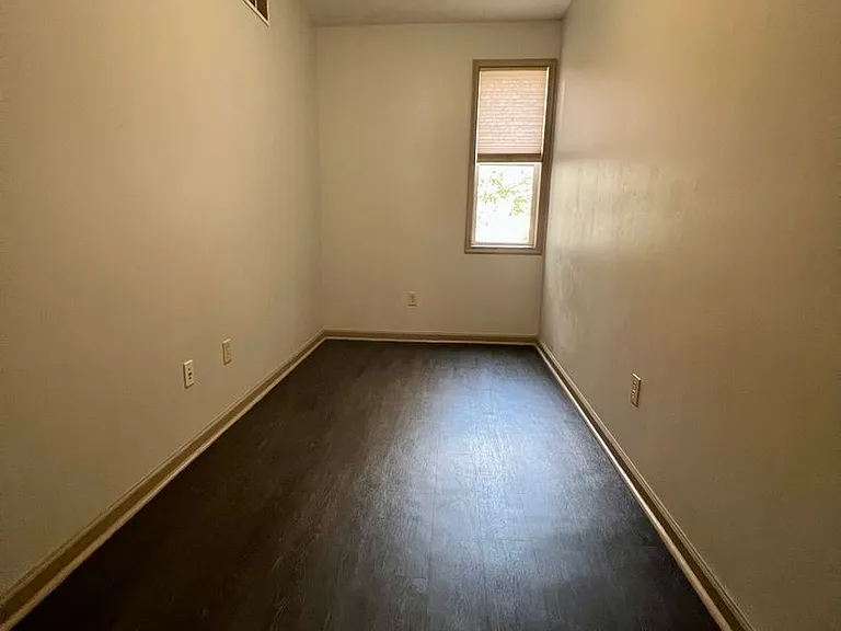 2154 N Carlisle St — Photo 16
