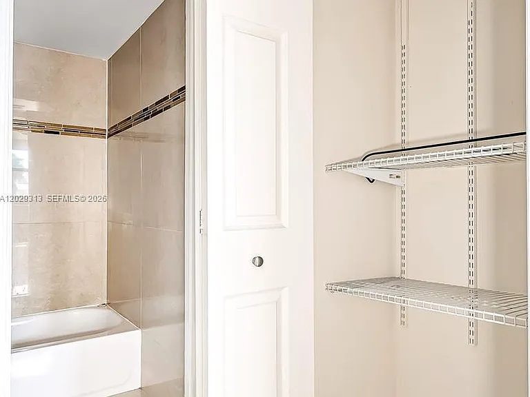 3031 N Ocean Blvd #406 — Photo 31