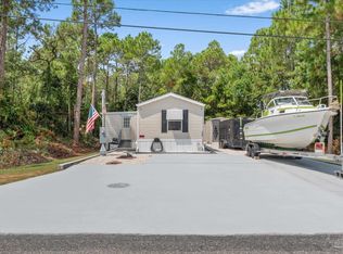 1967 Reagan Rd, Navarre, FL 32566