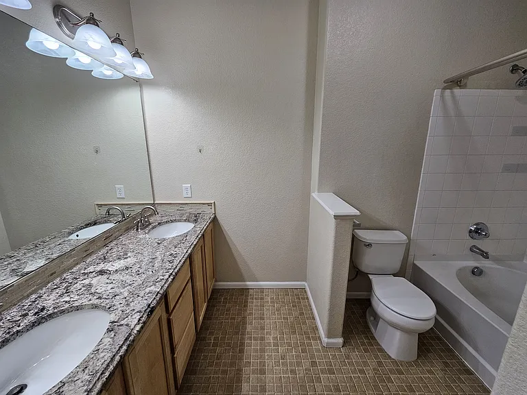 4451 S Ammons St #4-206 — Photo 16