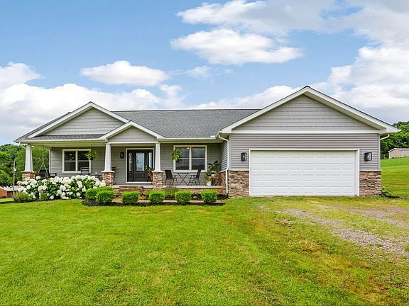 3rd image of 14632 Township Road 202 NE