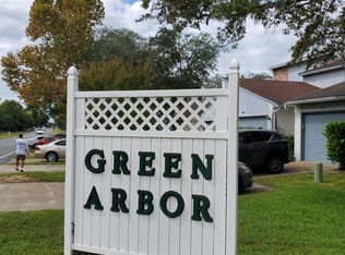 1027 4th Ave #1027, Shalimar, FL 32579