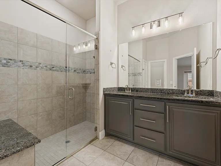 2413 Loxley Dr — Photo 22