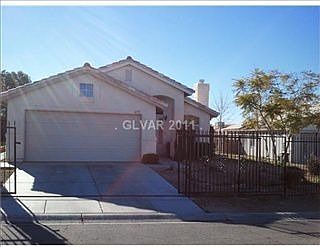1st image of 6571 Clover Wood Ln