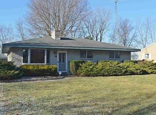 9957 Strasburg Rd, Erie, MI 48133