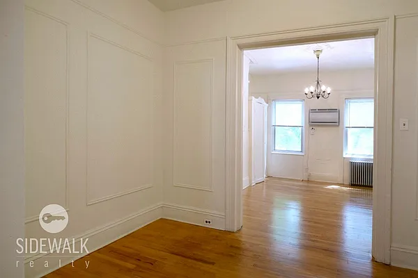 Rented by Sidewalk Realty LLC | media 5