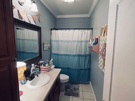 Guest bath