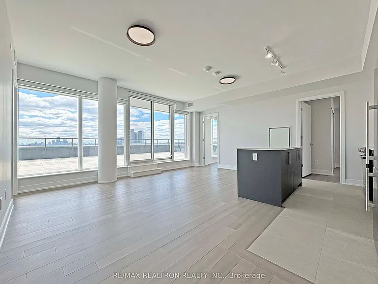 664 Spadina Ave #1001 — Photo 2