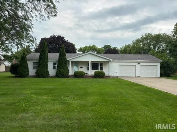 306 N Benton St, Goodland, IN 47948