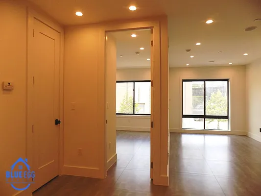 Rented by Blue Egg Realty Corp | media 7