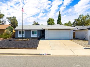 1030 Amber Ln, Lake Elsinore, CA 92530