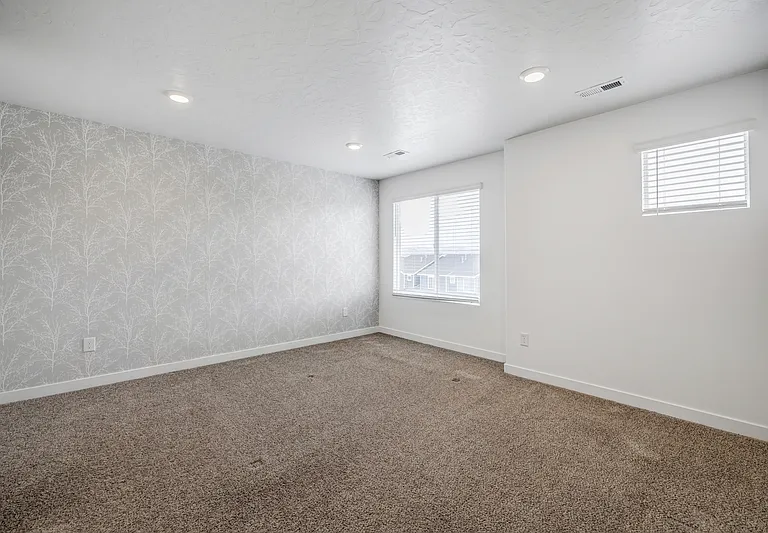 1063 E Waterway Ln #1 — Photo 21