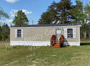 101 Piper Glen Ln, Hamlet, NC 28345