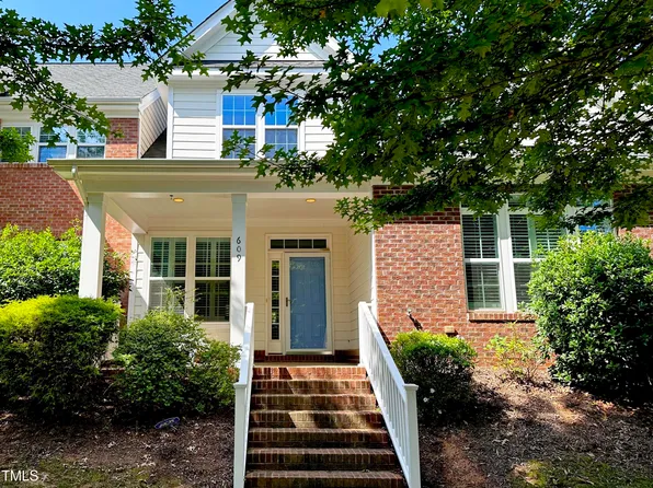 609 Democracy St, Raleigh, NC 27603