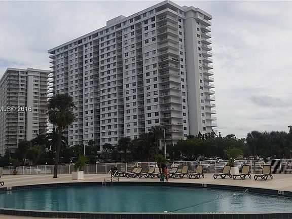 5th image of 400 Kings Point Dr #645