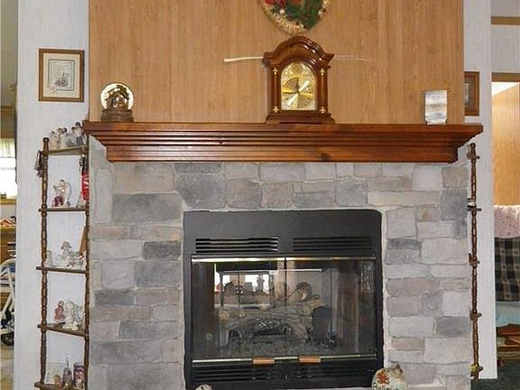 5th image of 15 Indian Hills Dr