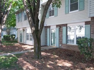 5326 Fair Wind Ln, Charlotte, NC 28212
