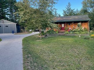 5094 N 5th Rd, Mesick, MI 49668