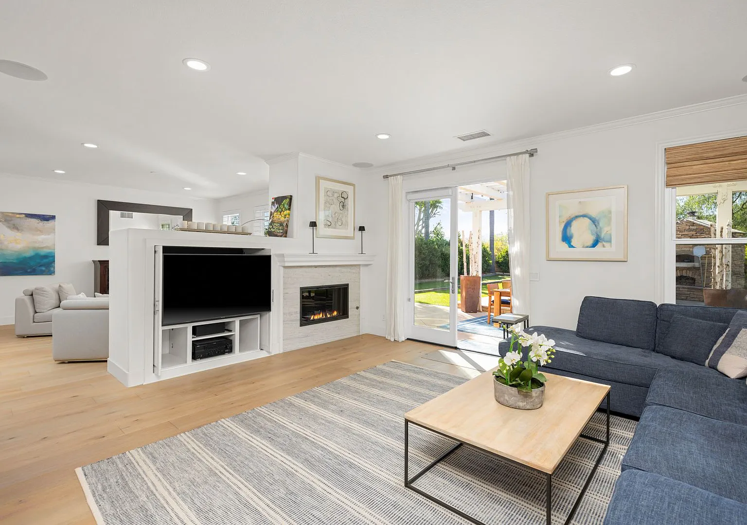 Coastal Retreat in La Costa - Spacious Home with Backyard Oasis — Photo 4