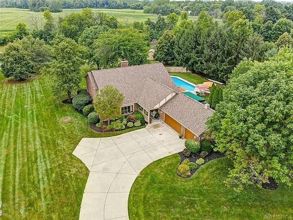 2nd image of 5746 Swan Dr