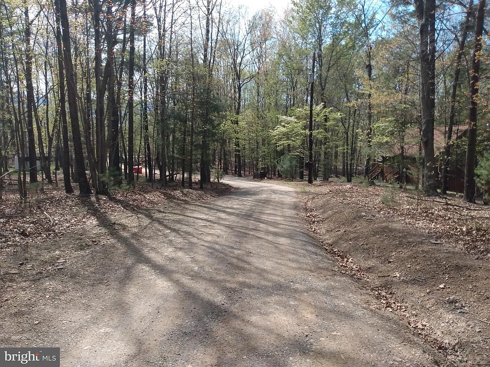 2nd image of 50 Birch Grove Ln