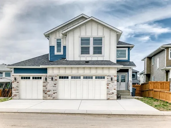 18 North Bridges Rd S, Rocky View County, AB T0J 1X3