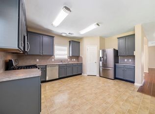 3010 Texas Trail Ln, Manvel, TX 77578