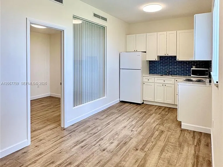 24390 SW 207th Ave #1 — Photo 2
