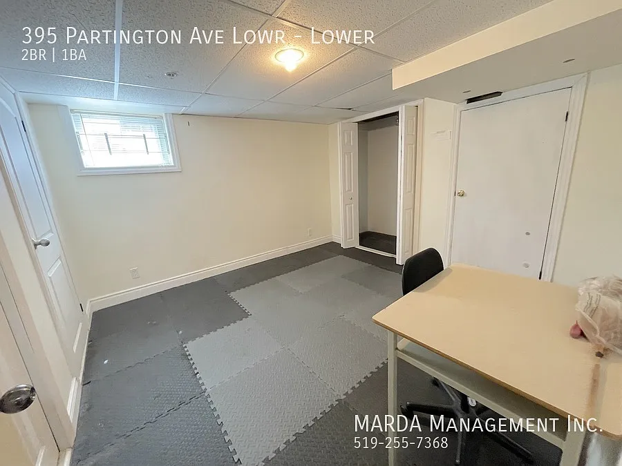 Spacious 2 Bed/1 Bath Lower Unit By University Of Windsor! Inclusive! — Photo 4