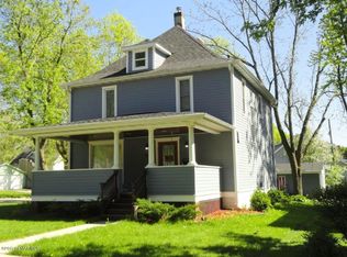 826 1st St SE, Rochester, MN 55904