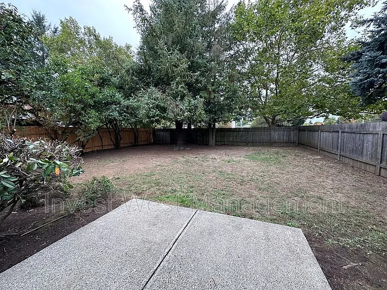 1904 SE Blairmont Dr — Photo 16